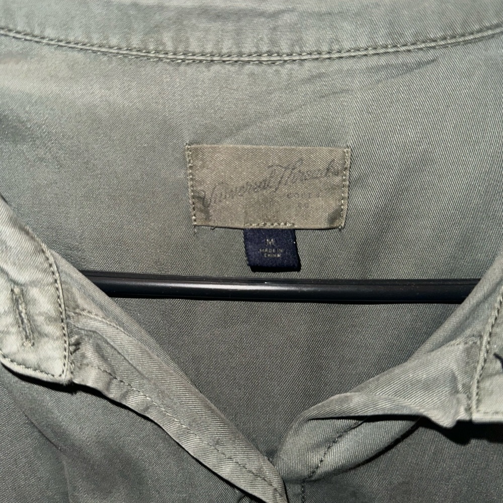 Universal Thread Green Button Down Medium Long Sl… - image 4